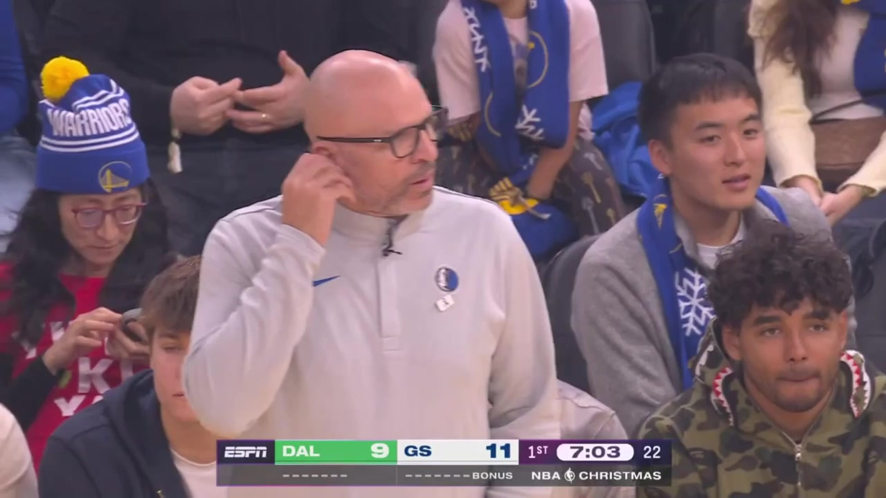 Gary Payton II with a beautiful pass behind the back of Cooper Flagg and Moses Moody with the reverse layup with a replay Steph Curry pretends to contest Brandon Williams' 3-point shot off the whistle