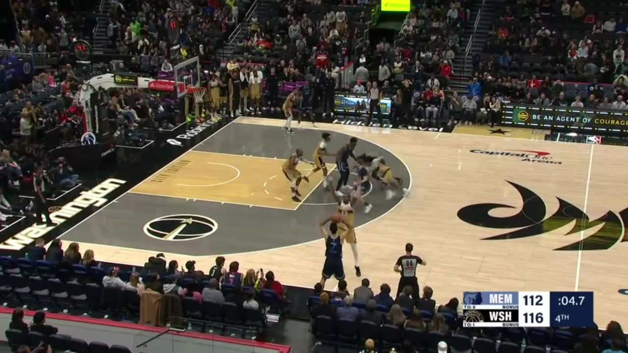 JJJ with a horrible flop and leg kickout on an attempted 3 at the end of the game as the Wizards beat the Grizzlies again