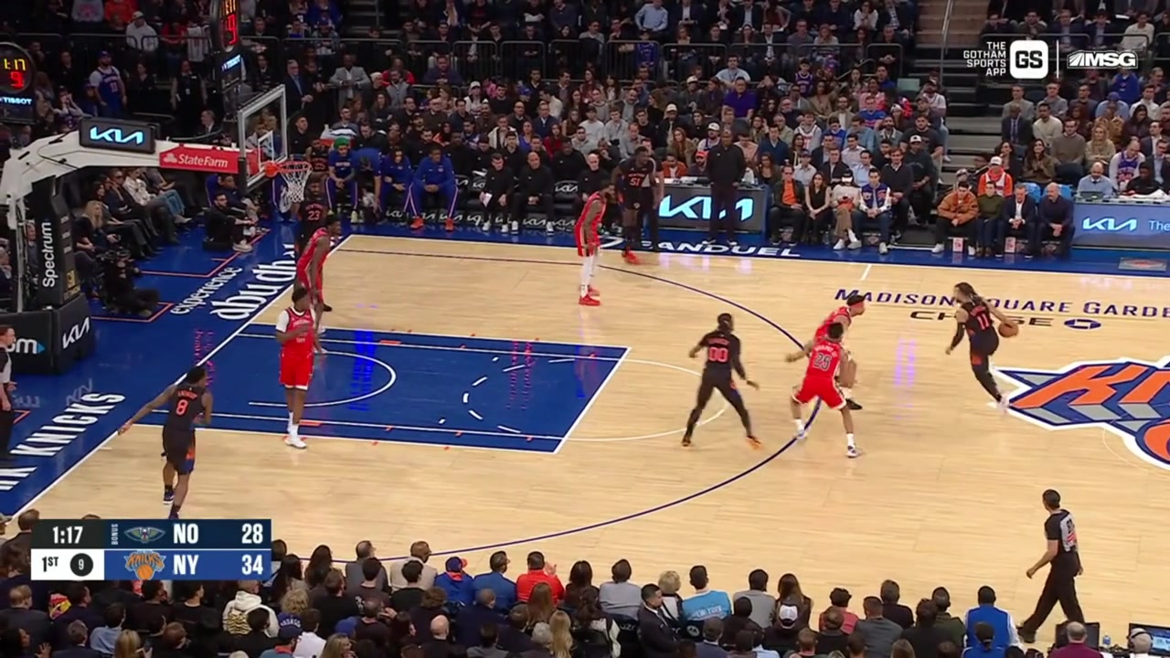 Jordan Clarkson with the mid-air touch lob to Mitchell Robinson for the alley-oop dunk with a replay