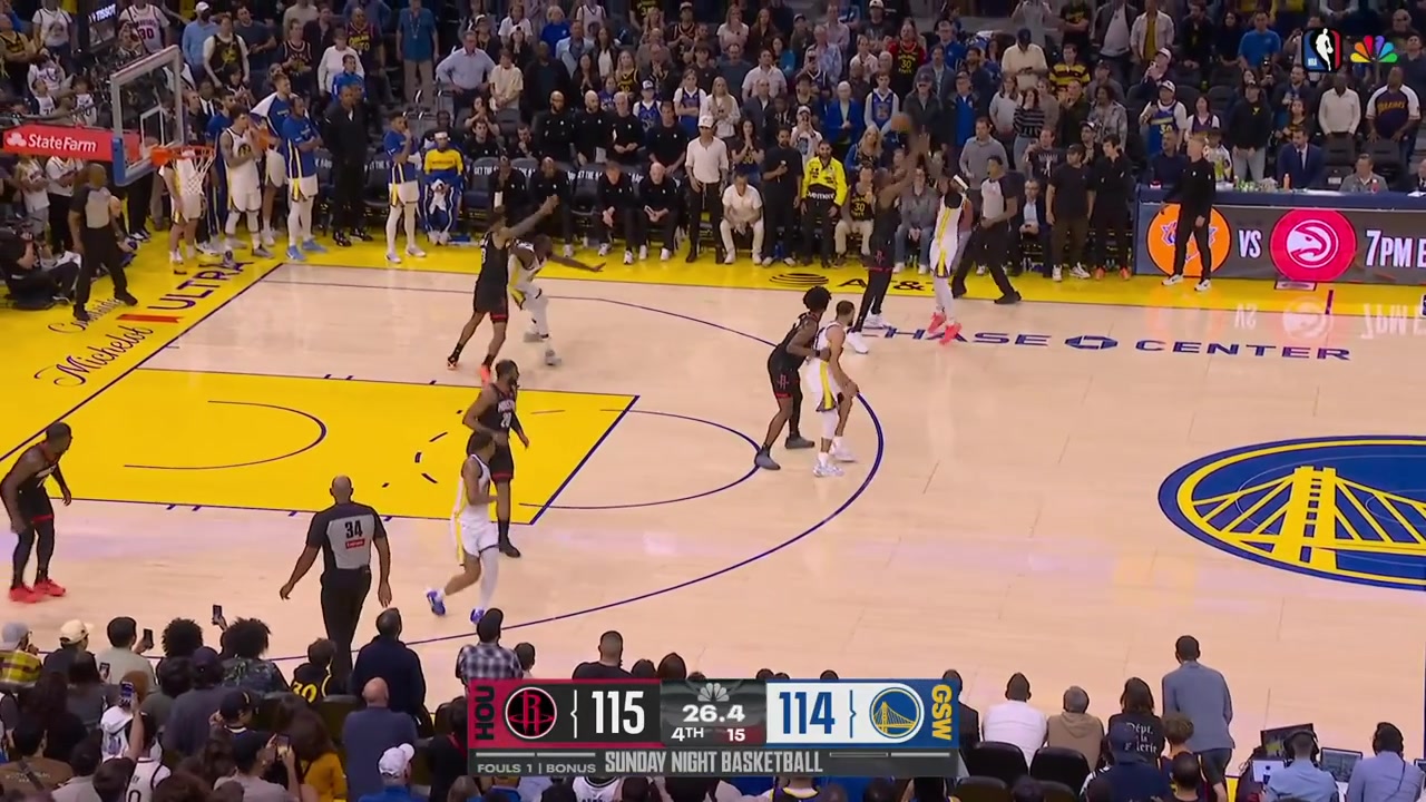 Draymond Green finds Gary Payton II for the clutch layup to give the Warriors the lead with less than 20 seconds remaining with a replay