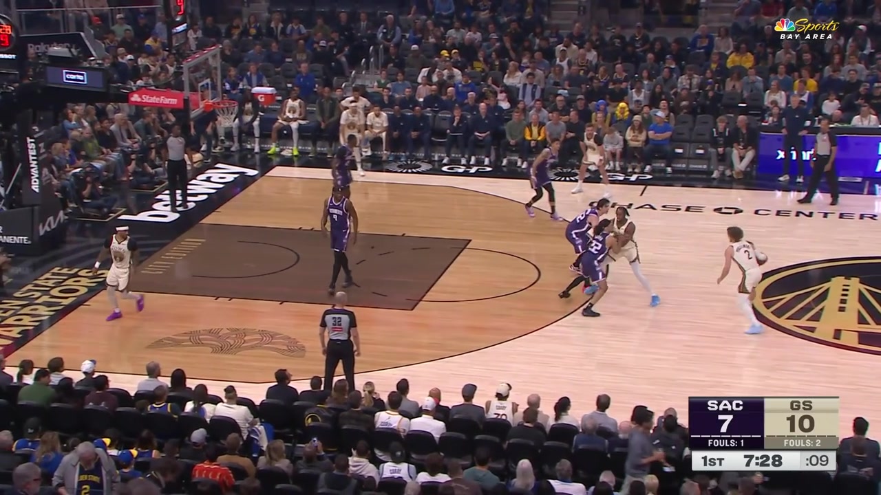 Seth Curry hits the corner 3 and later on Steph Curry hits the deep 3 with a replay