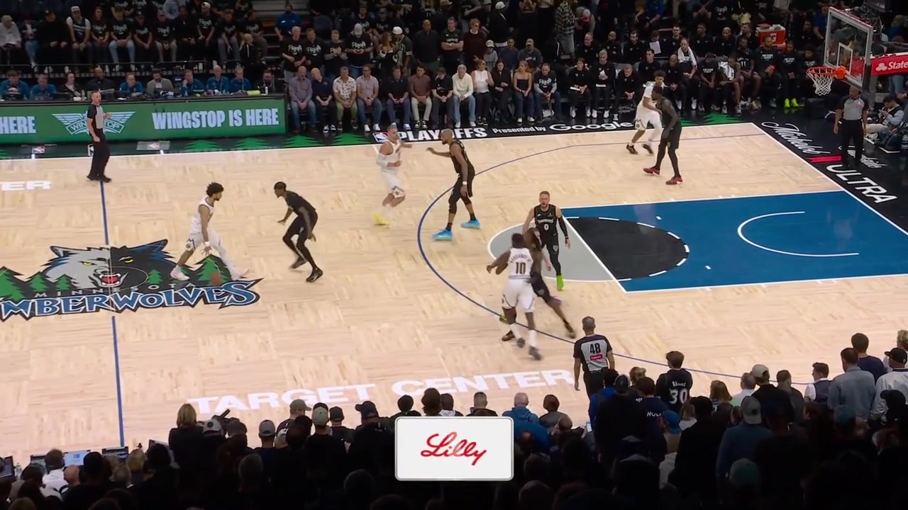 Nikola Jokic hits the jumper over Rudy Gobert
