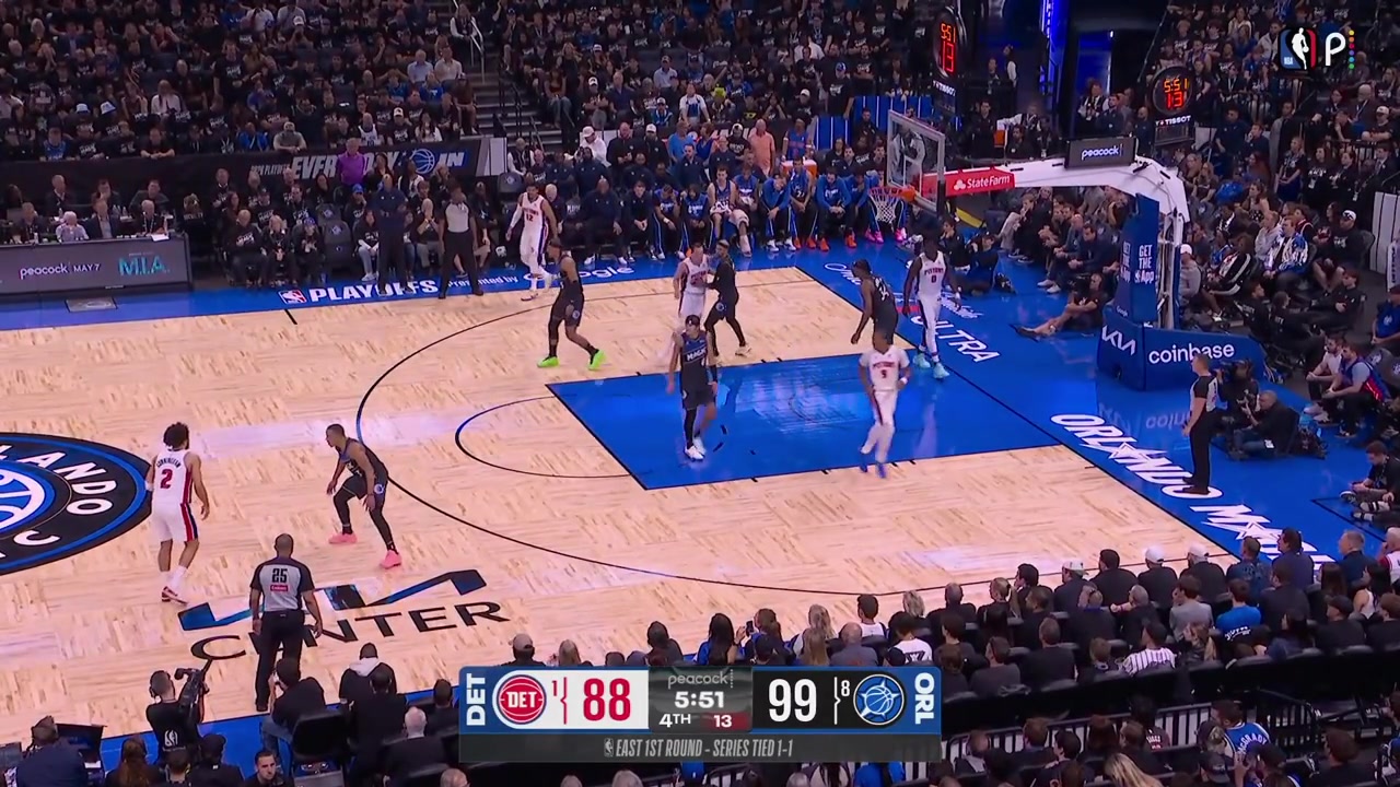 Cade Cunningham with the turnaround jumper And-1 to cut the Magic's lead to 8 bringing new hope for the Pistons with a replay