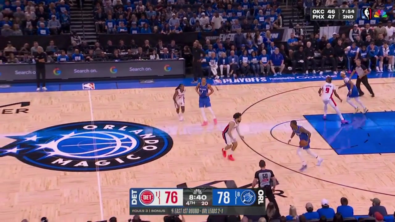 Jamal Cain absolutely yams it on Jalen Duren