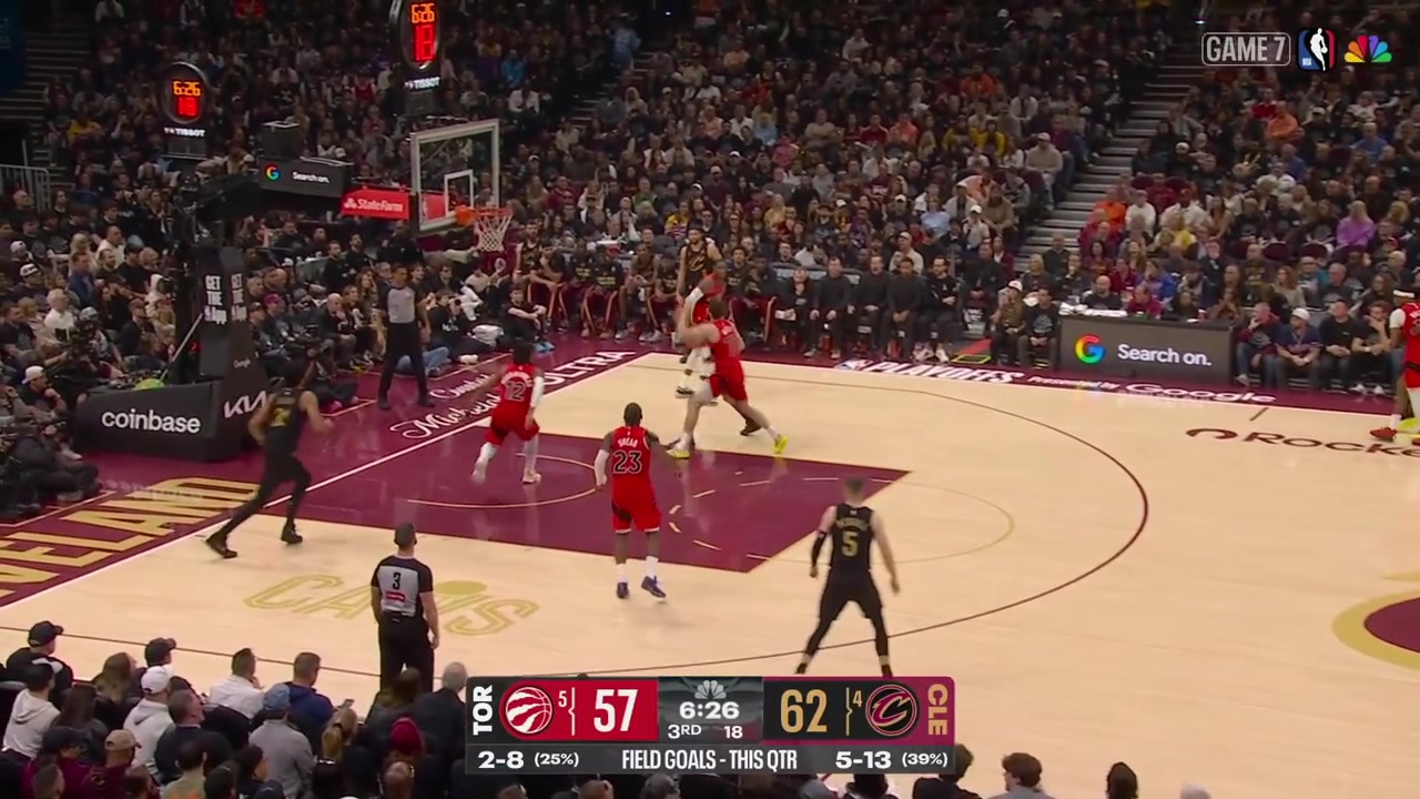 James Harden intercepts the pass by RJ Barrett in mid-court and finds Jaylon Tyson for the easy 2 with a replay
