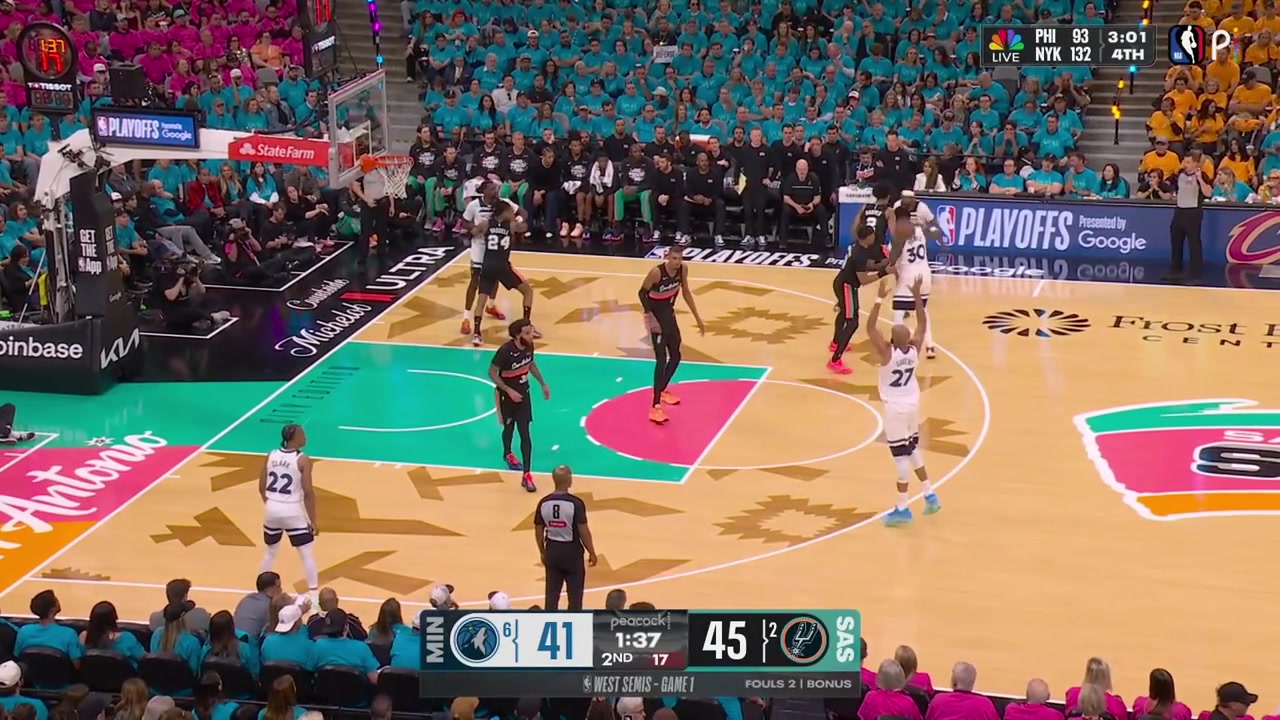 Victor Wembanyama blocks Rudy Gobert under the rim for his 7th block of the 1st half with a replay7 blocks for Wemby by halftime
