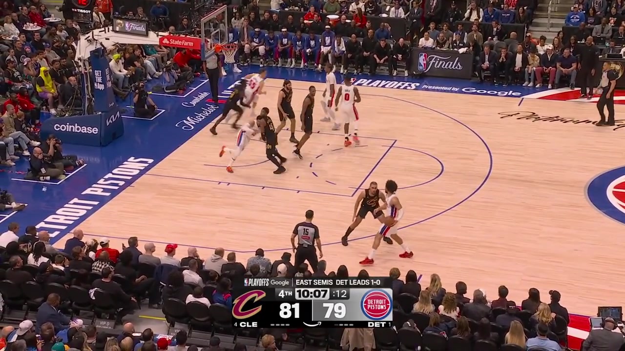 Tobias Harris hits the fadeaway over Donovan Mitchell and Evan Mobley then blocks Mitchell and forces a Pistons ball then hits a floater and also gets an offensive rebound leading to a foul on Ausar with replays