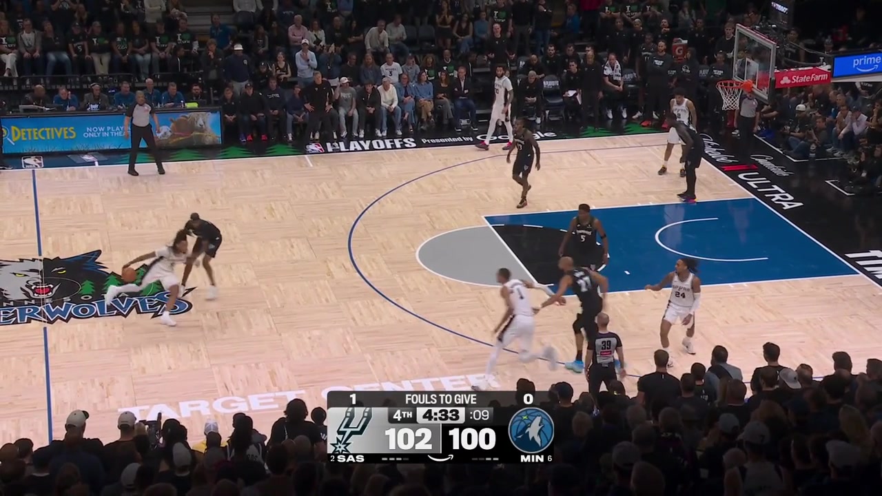 Victor Wembanyama finds Dylan Harper for the easy 2 Timberwolves timeout