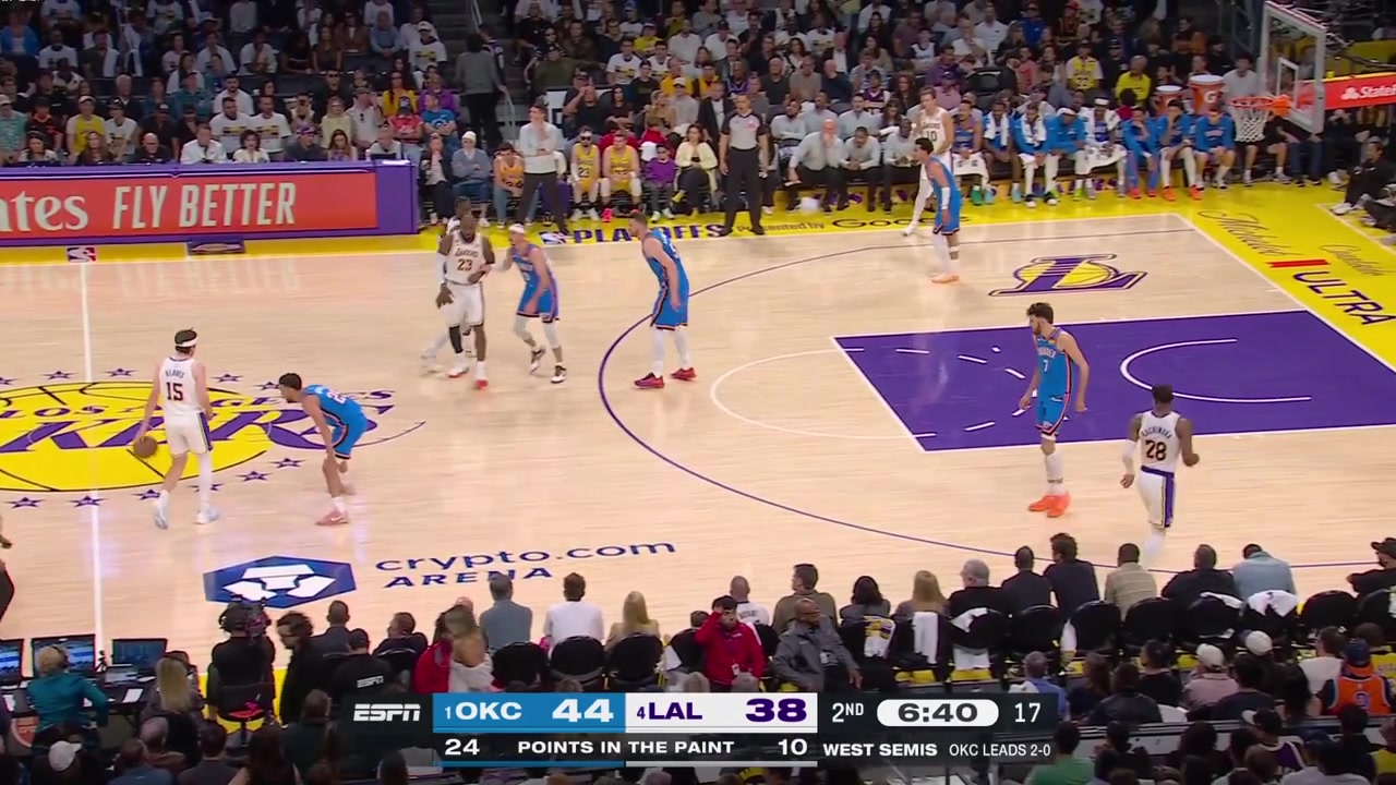 Austin Reaves finds Rui Hachimura for another 3-pointerRui now has 14 points on 44 from 3Reaves with 7 assists