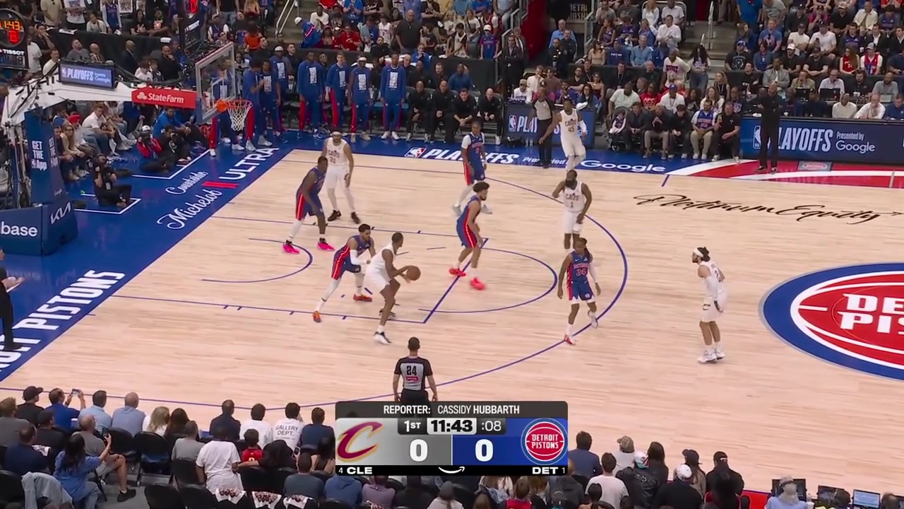 Donovan Mitchell lobs it to Evan Mobley for the alley-oop dunk for the first play of Game 7