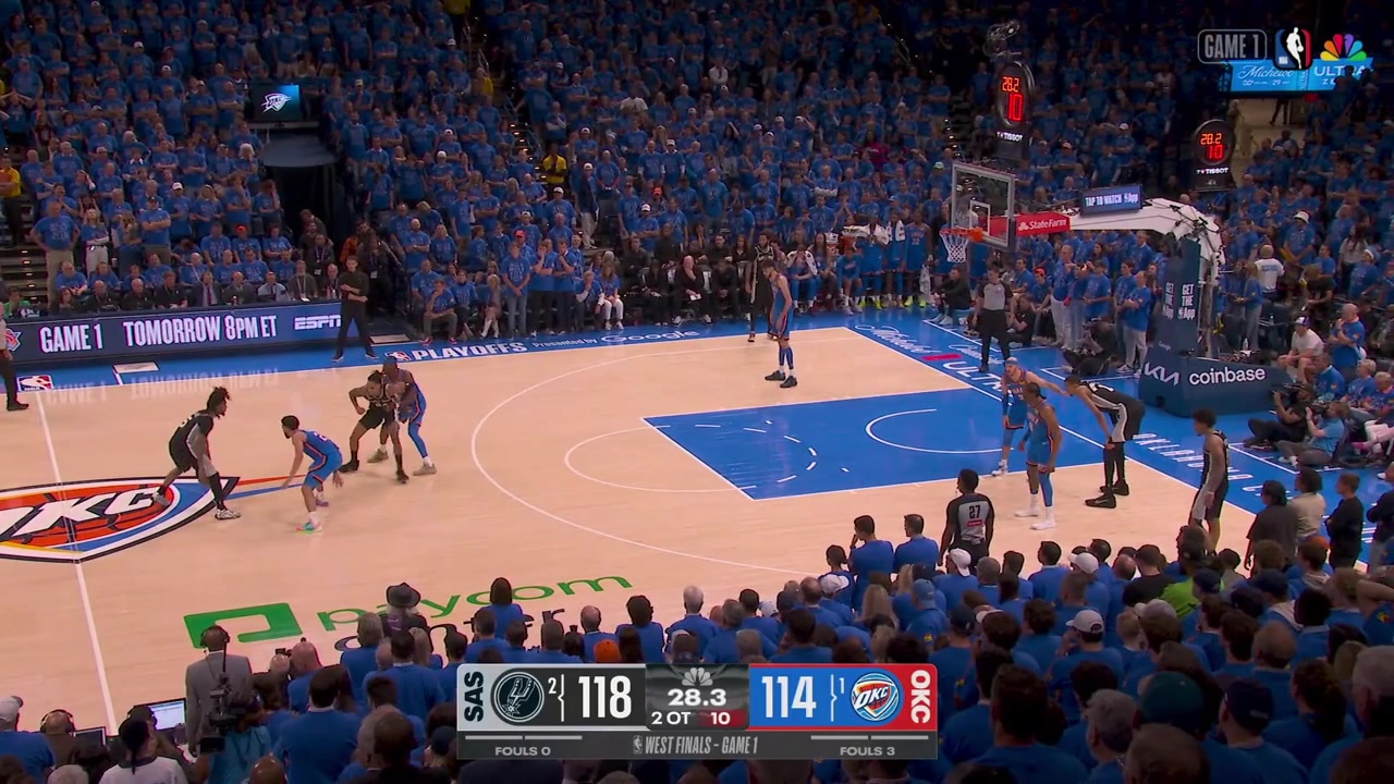 Victor Wembanyama with the alley-oop dunk off a lob by Stephon Castle putting the Spurs up 6 in double-overtime with replays Including the block by Vassell on Chet's dunk attempt