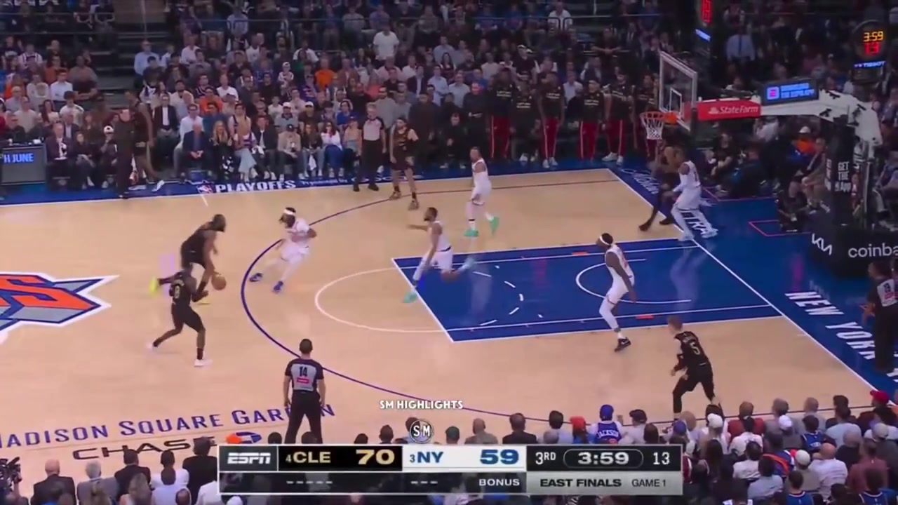 Harden slices through the Knicks defense for the easy layup