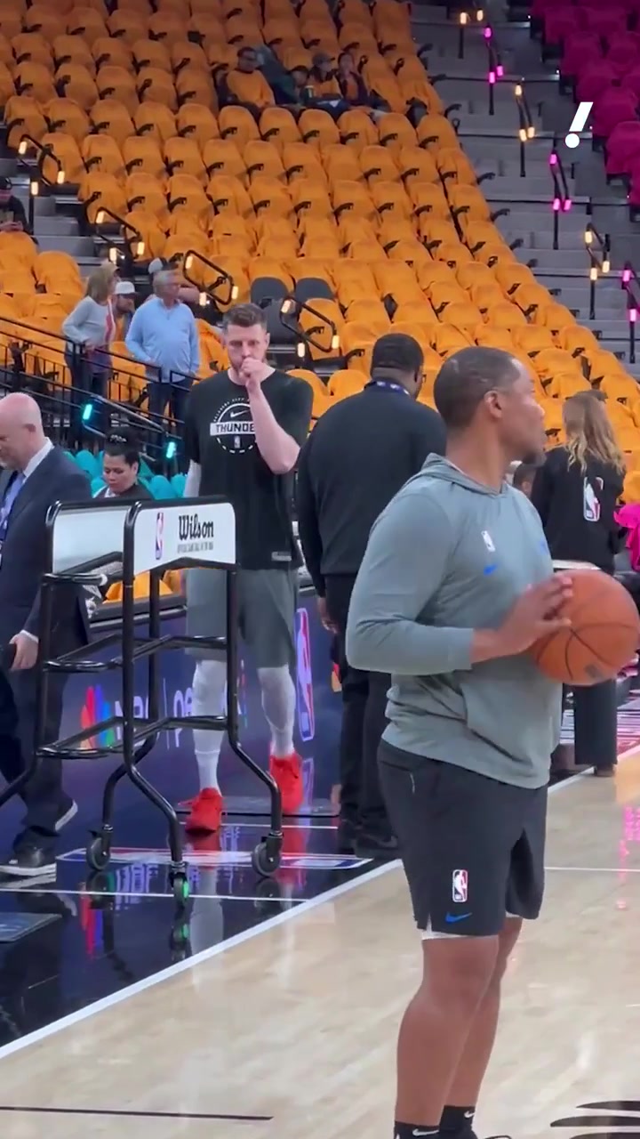 Isaiah Hartenstein receives early love from the Spurs fans