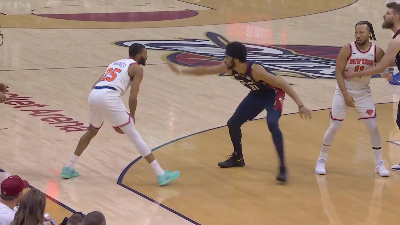 Replays of Mikal Bridges highlights from the game thus far