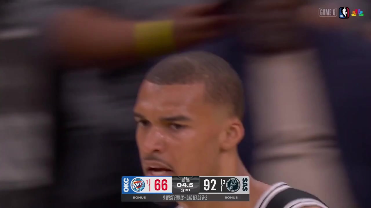 Victor Wembanyama blocks the fadeaway attempt by Chet Holmgren to end the 3rd quarter keeping the Spurs up 26 points with a replayWemby's 3rd block of the night