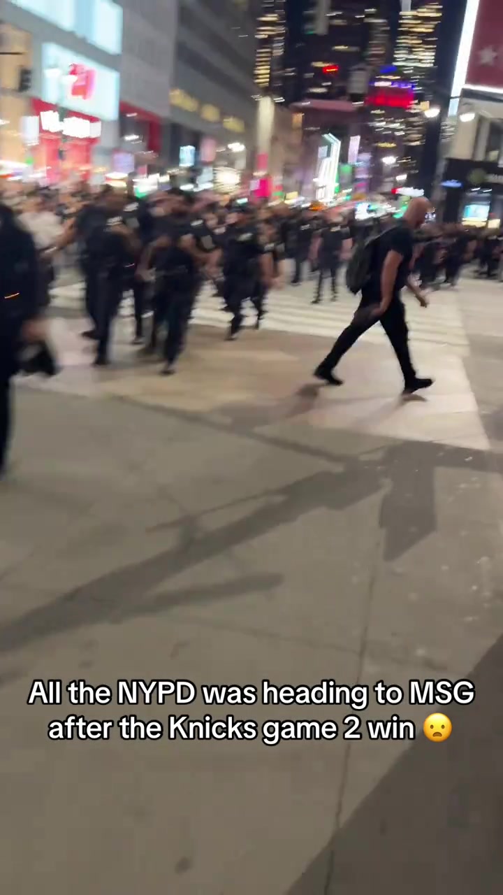 NYPD walking to MSG to keep the peace after Knicks game 2 win