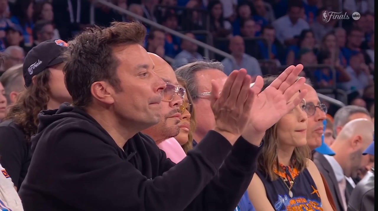 Disappointed celebrity faces as the Knicks trail by 27