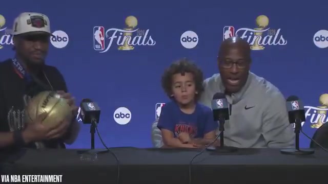 SNY Mike Brown says that Jalen Brunson is him for New York basketball He comes and he probably takes a pay cut that I wouldn't have taken every time they would have thrown that number in front of me would have said no and I feel like I'm a good guy