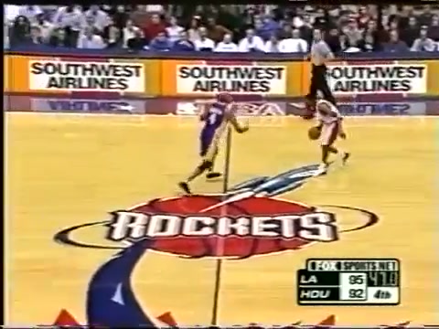 Kobe Bryant puts up an absurd 45 points on 20-26 shooting in December 2000 Kobe has the ball in clutch time in a 1 point game and the opposing announcer has a panic attack when Kobe gets the ball HE'S GOING TO NEED HELP PLEASE HELP