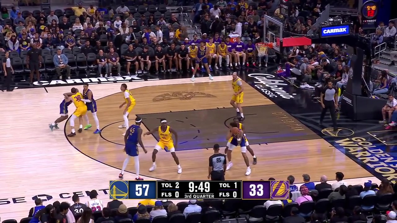 Yaxel Lendeborg shows his strength with the And-1 driving layup with a replayHe is 66 from the field now 18 points after the free throw