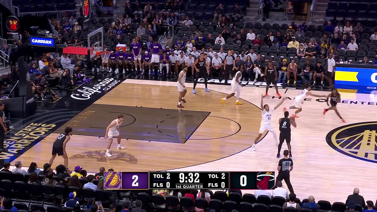 Ryan Conwell hits the contested corner 3 with replays