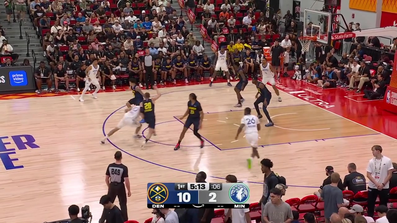 Efe Abogidi with the easy layup the 3-pointer in a defender's face the cutting dunk off a dime by KJ Simpson and then hits another 3 with replaysFour consecutive buckets for Efe Abogidi