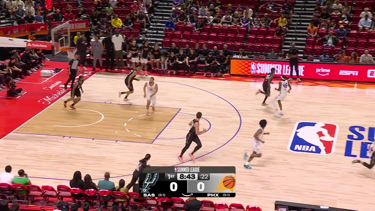 Hyunjung Lee first half highlights vs Phoenix Suns - 9 Points on 33 from 3 1 Assist 1 Steal and 1 Block