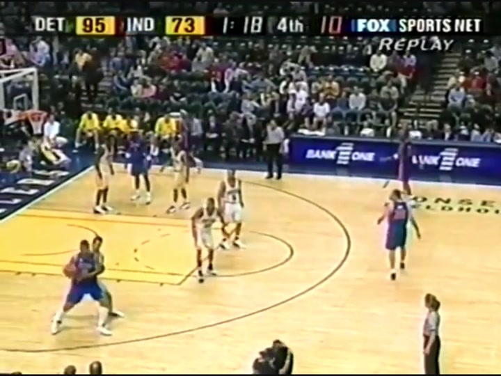 Jermaine ONeal gives Corliss Williamson a dirty foul which causes a mini brawl A preview to Malice in the Palace