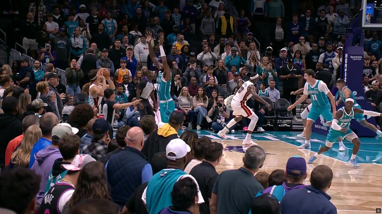 Bam sets an illegal out of bounds screen to end the Heat's chan… - NBAclips