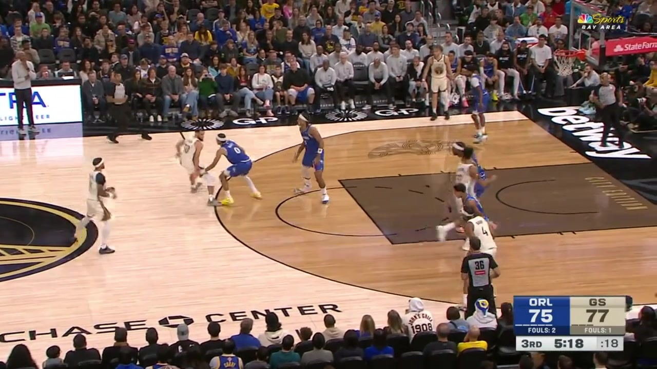 Steph Curry makes the 3 and starts dancing with a replay