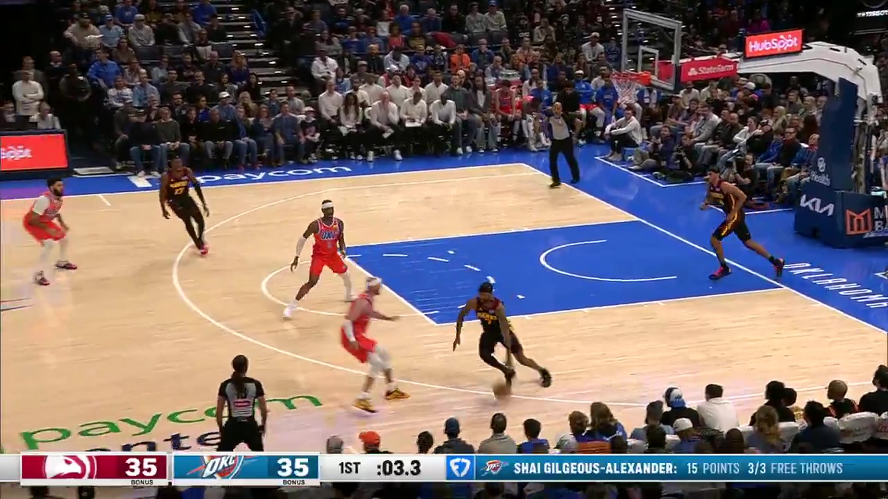 Nickeil Alexander-Walker hits the half court shot to end the quarter
