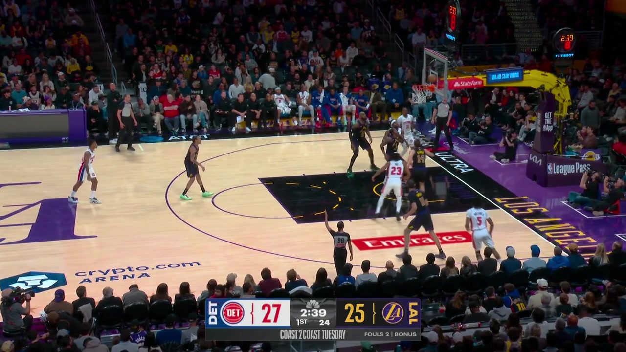 Javonte Green gets up for an impressive follow dunk