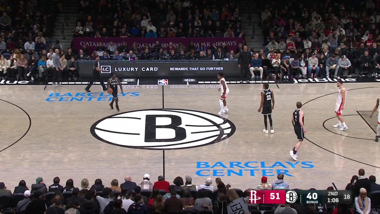 Amen Thompson's early pressure forces a Nets turnover Alperen engn follows with a spin and pass to Kevin Durant for the slam Sengun and Durant have 12 points each as the Rockets lead at halftime