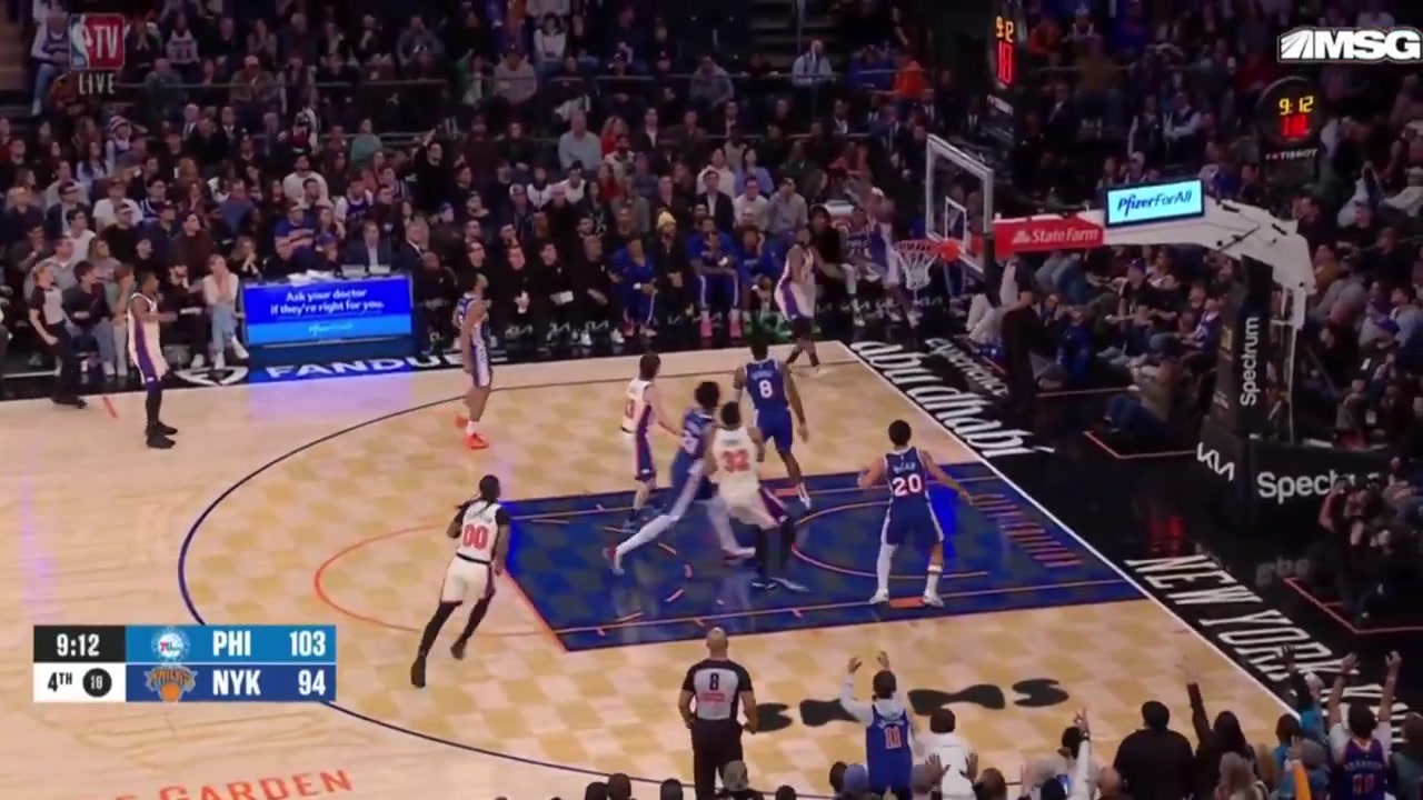 The rookie VJ Edgecomb gets the insane block on one end and then dunks it on the other end