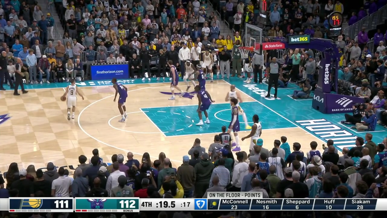 The Hornets head coach Charles Lee calls for a timeout after Pascal Siakam's clutch bucket to put the Pacers up by 1 but he is being ignored by the referees with a replay TJ McConnell steals the inbound pass
