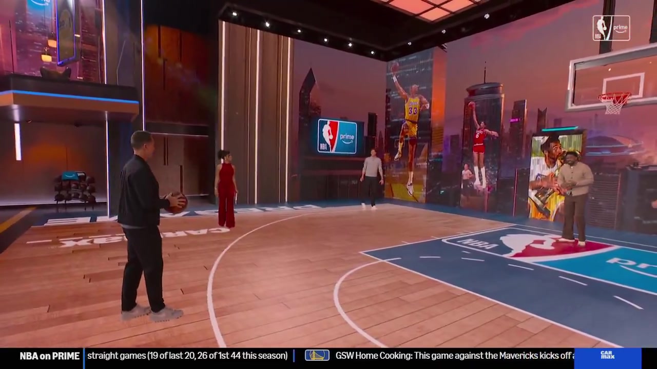 NBA on Prime Steve Nash kick-assist to Dirk Nowitzki for the night-night
