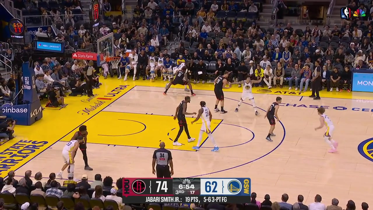 Draymond Green spikes the ball out of bounds off Jabari Smith Jr while falling out of bounds Smith bumps him and Green hold his arms telling him Don't do thatNo penalty was give no reviewGreen finds Gui Santos for the easy layup off the give and go