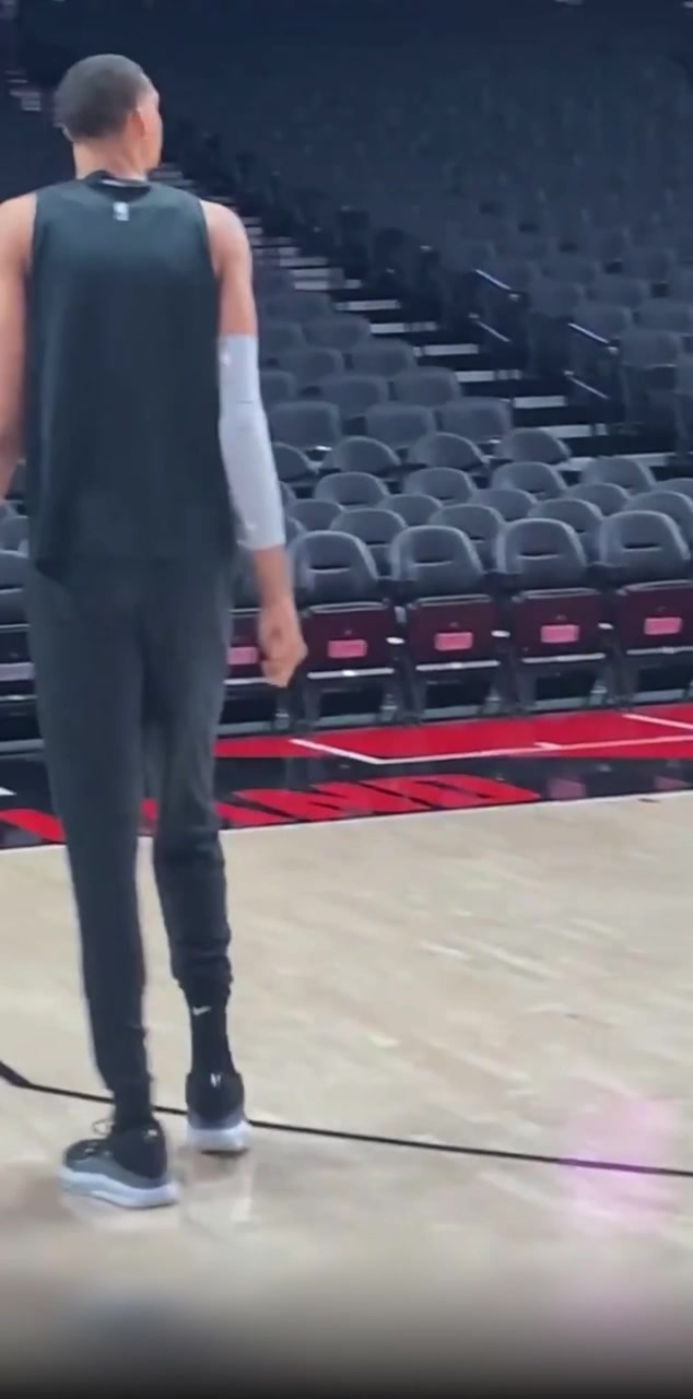 Victor Wembanyama participated at shoot around this morning and is questionable tonight