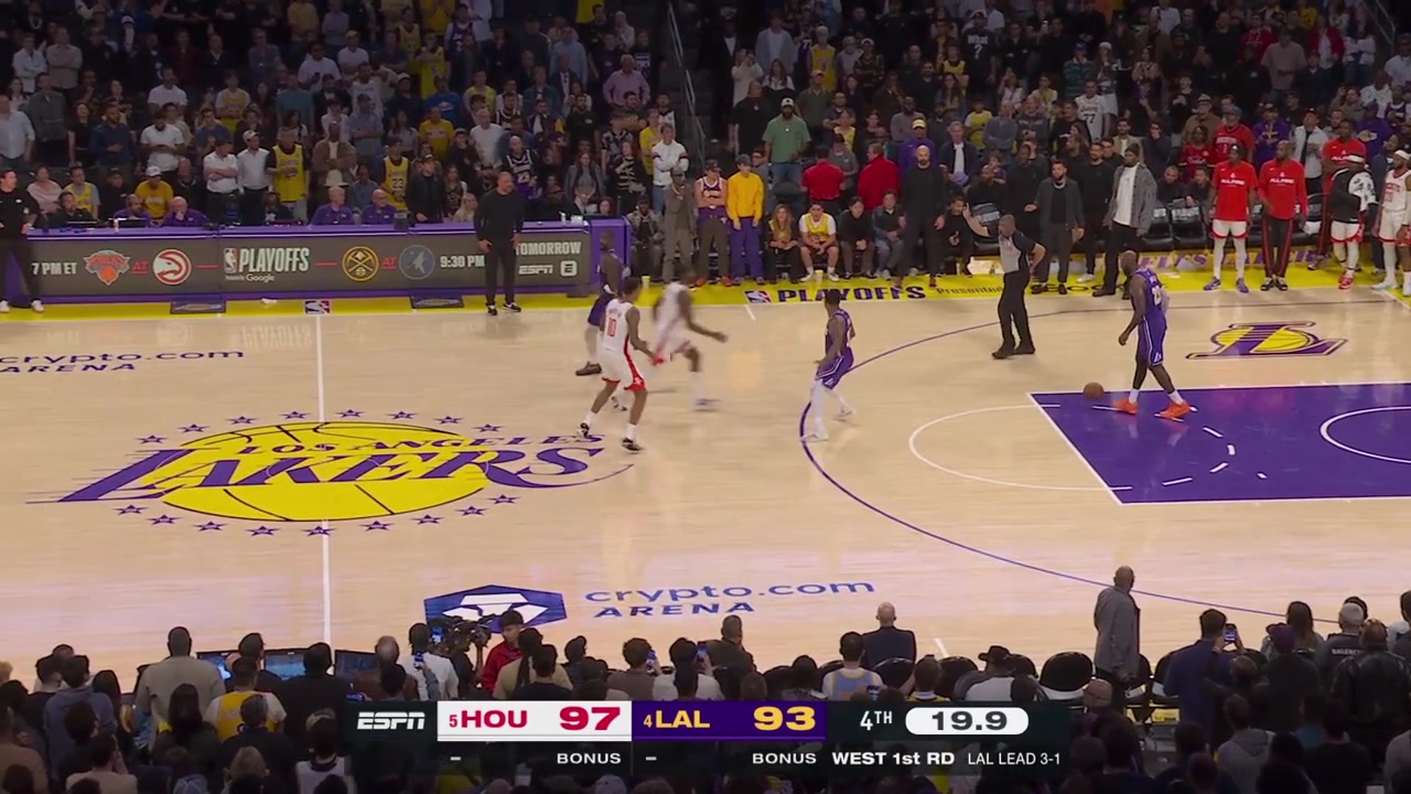 LeBron James misses the 3-pointer to cut the Rockets lead to 1 and Jabari Smith Jr converts both clutch free throws to put the Rockets up 6 with 119 seconds remaining in regulation