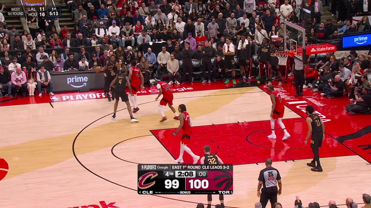 Ja'Kobe Walter blocks Donovan Mitchell from behind hits a clutch 3 and Evan Mobley answers with a clutch 3 of his own at the other end