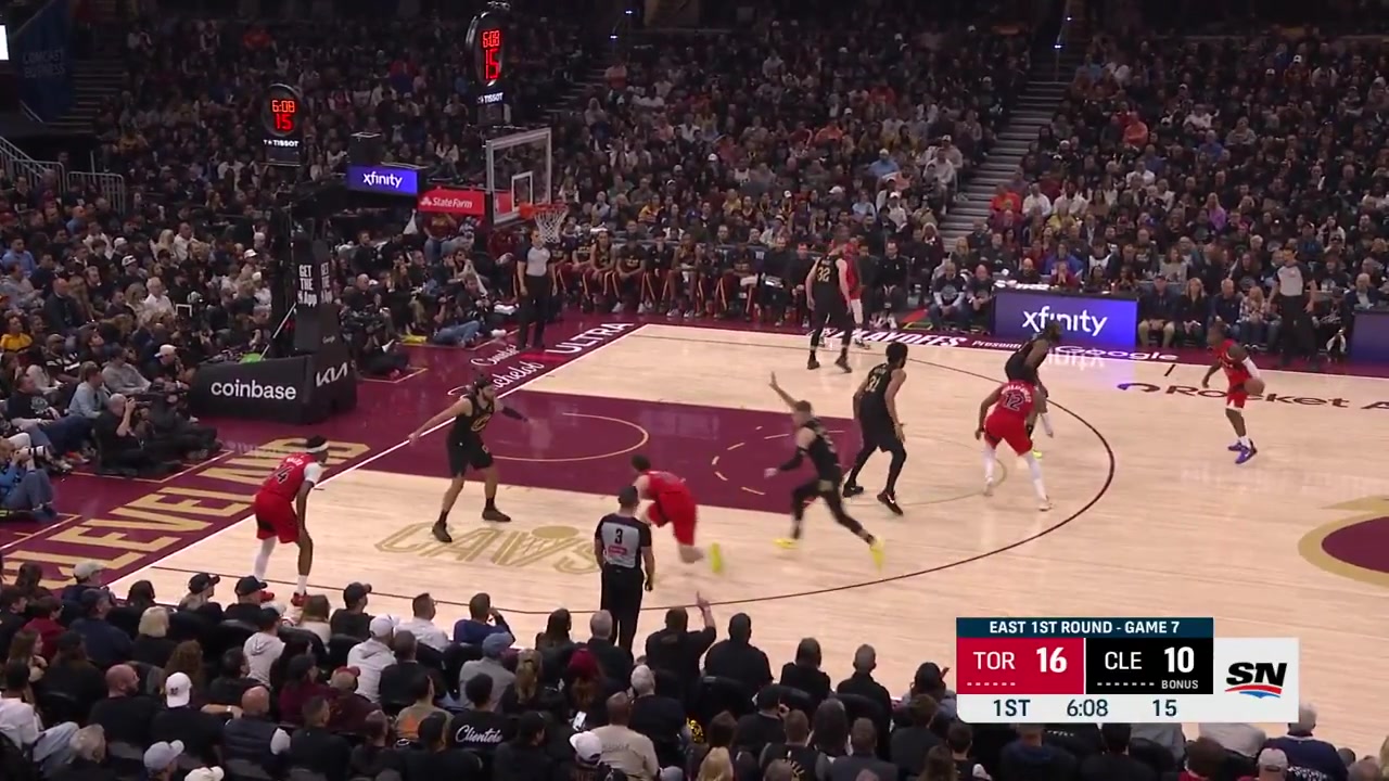 Jamal Shead dishes a filthy alley-oop to Collin Murray-Boyles who extends the lead to 8