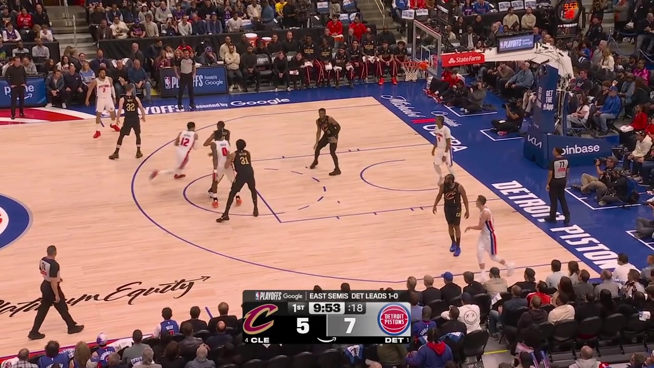 Jarrett Allen grabs the rebound turns around and automatically passes to Harden in the back court except that Duncan Robinson is lurking intercepts the pass and hits the corner 3 with a replay