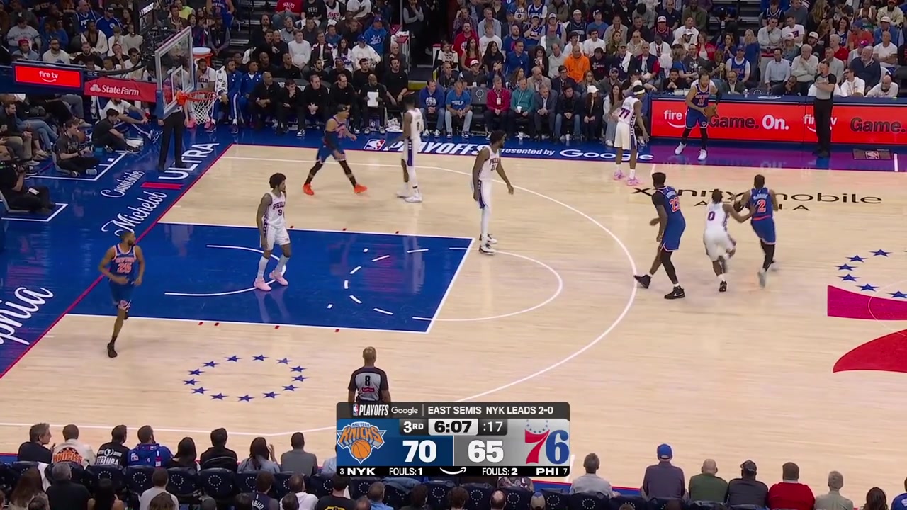 Jalen Brunson drives and scores the layup over Joel Embiid who then drives at the other end finds Kelly Oubre Jr for the cutting dunkJalen Brunson hits a jumper