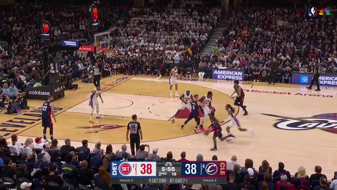 Caris LeVert scores on the fastbreak to give him 14 points