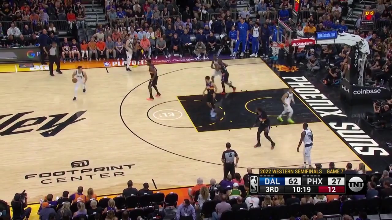 4 years ago Today Luka gets to 30 points before the whole Suns team 22 WCSF Game 7