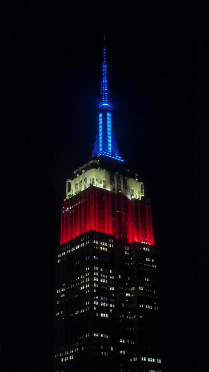 The Empire State Building immediately changes to Knicks colors after they clinch their first NBA Finals berth since 1999