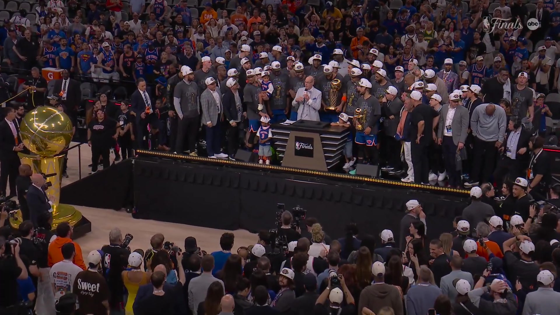 Fans tell Karl-Anthony Towns during presentation that this is what movies is made of