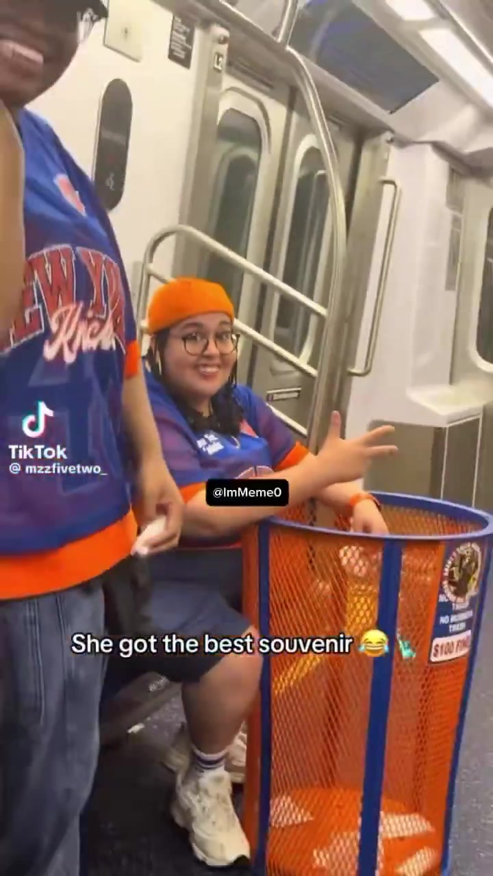 Chau Viral Knicks fan who stole trash bin canned from JPMorgan Chase Angie Baez was the executive director of community and industry engagement for card and connected commerce at JPMorgan Chase before she was fired on Tuesday for stealing the trash bin