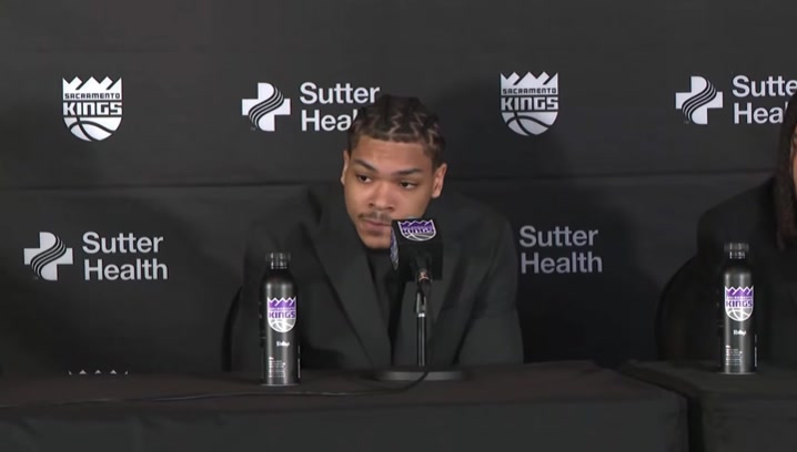 Darius Acuff when asked about the pressure of being the face of Franchise I dont feel pressure