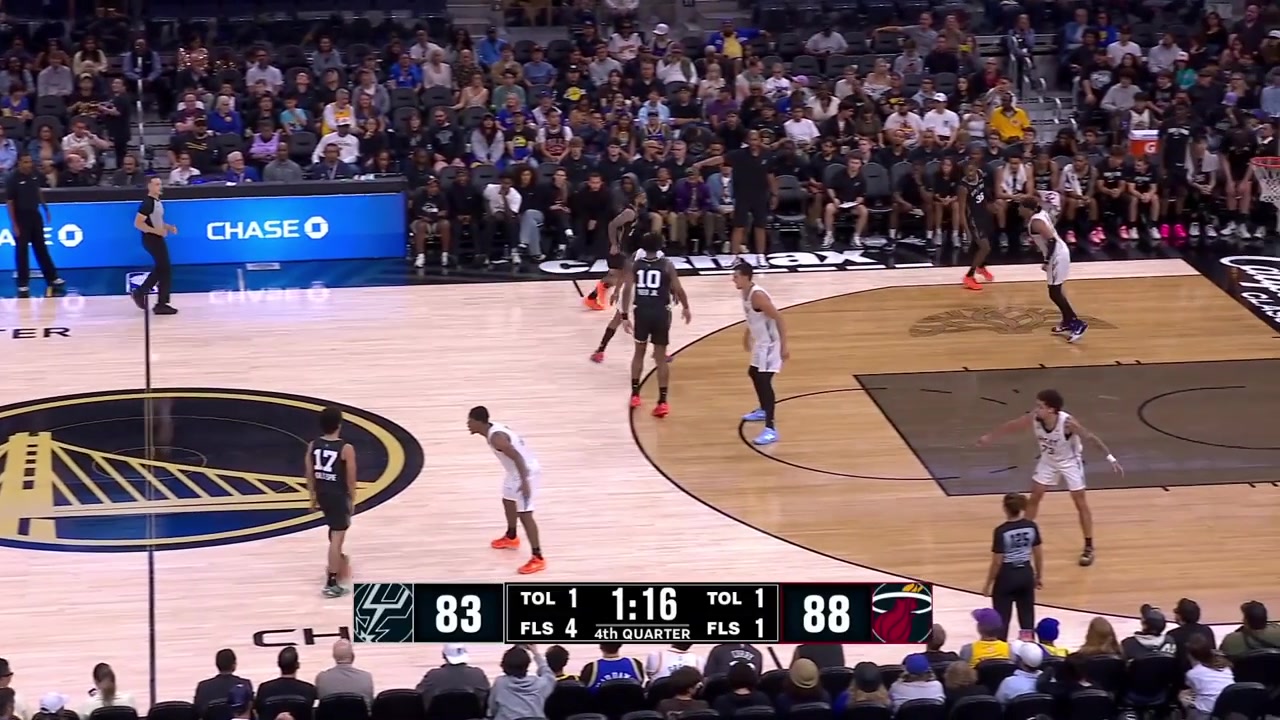 Tarris Reed Jr scores the clutch putback layup